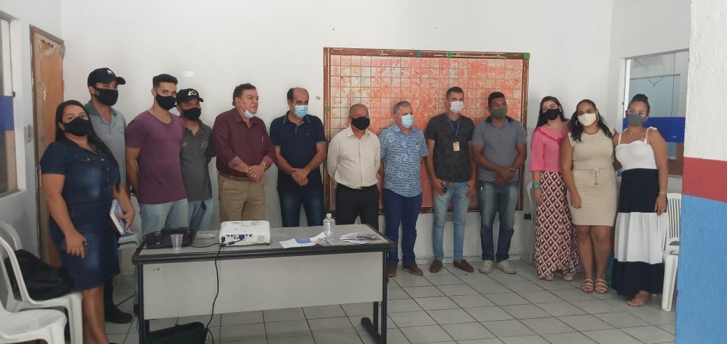 Praga que atinge plantações de palma foi tema de encontro que reuniu  o prefeito de Jaguarari, coordenador da ADAB e produtores rurais