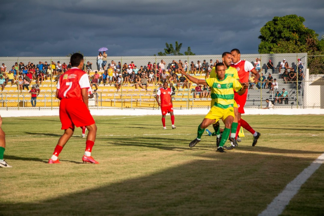 Campeonato Amador de Futebol de Jaguaré mantém equilíbrio na quarta rodada  - Regional ES