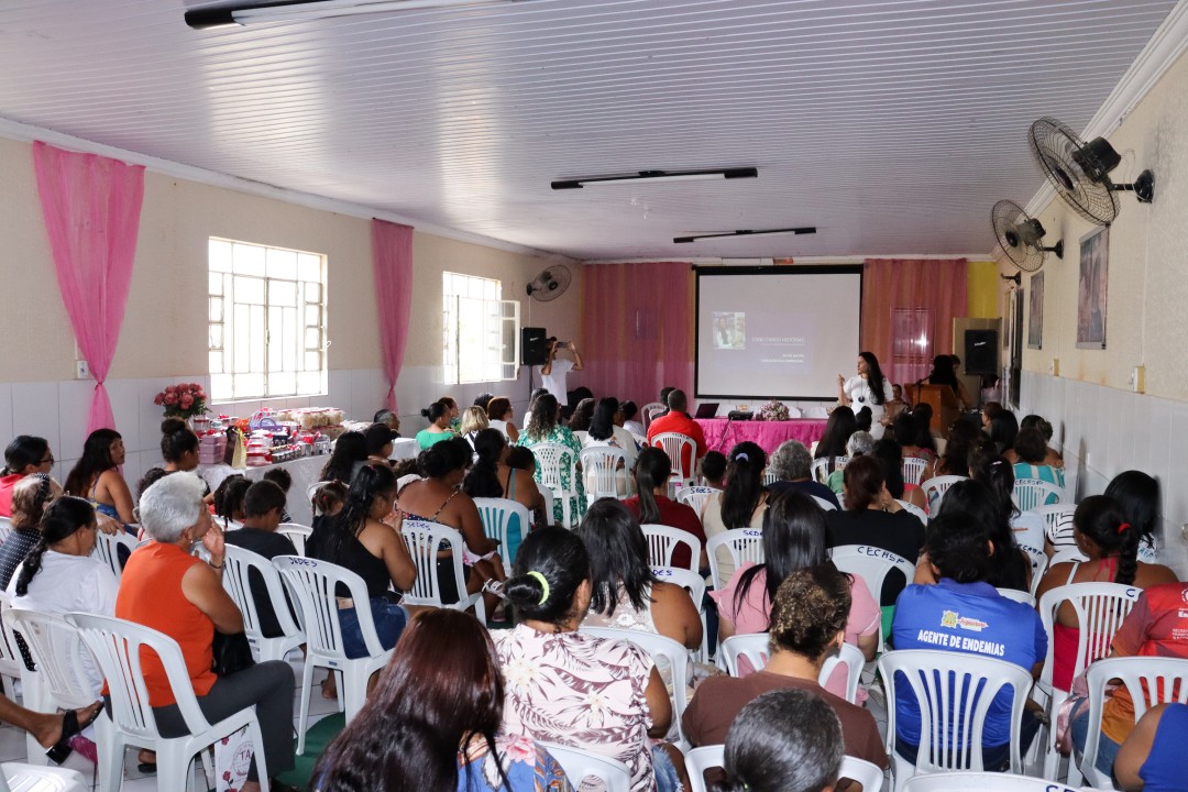 Evento realizado pela Secretaria de Desenvolvimento Social incentivou a busca de direitos e mais visibilidade às mulheres de Jaguarari